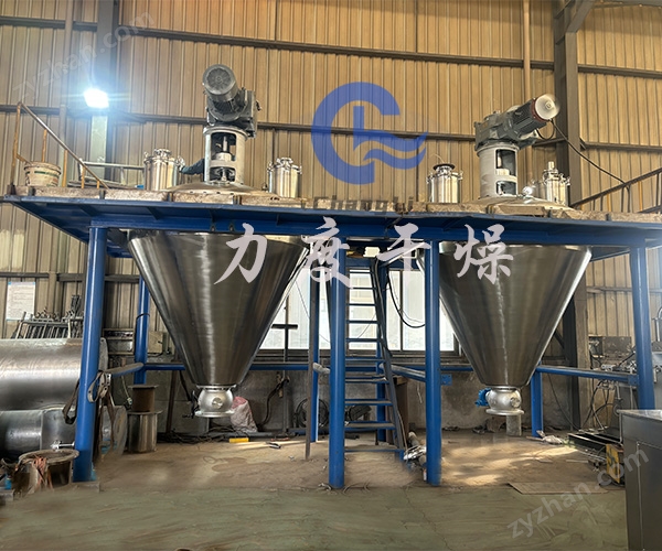 力度干燥——聚砜螺帶真空干燥機！